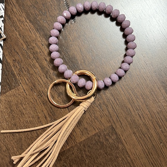 Steve Madden Zip Around CardCase Wristlet & keychain - Picture 9 of 11